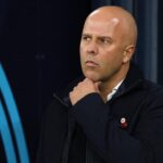 Arne Slot Ungkap Fakta: Liverpool Jarang Juara dalam Tiga Musim Terakhir