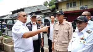 Menteri PU Dody Hanggodo dan Andre Rosiade Tinjau Pasar Koto Baru Atasi Macet Menahun