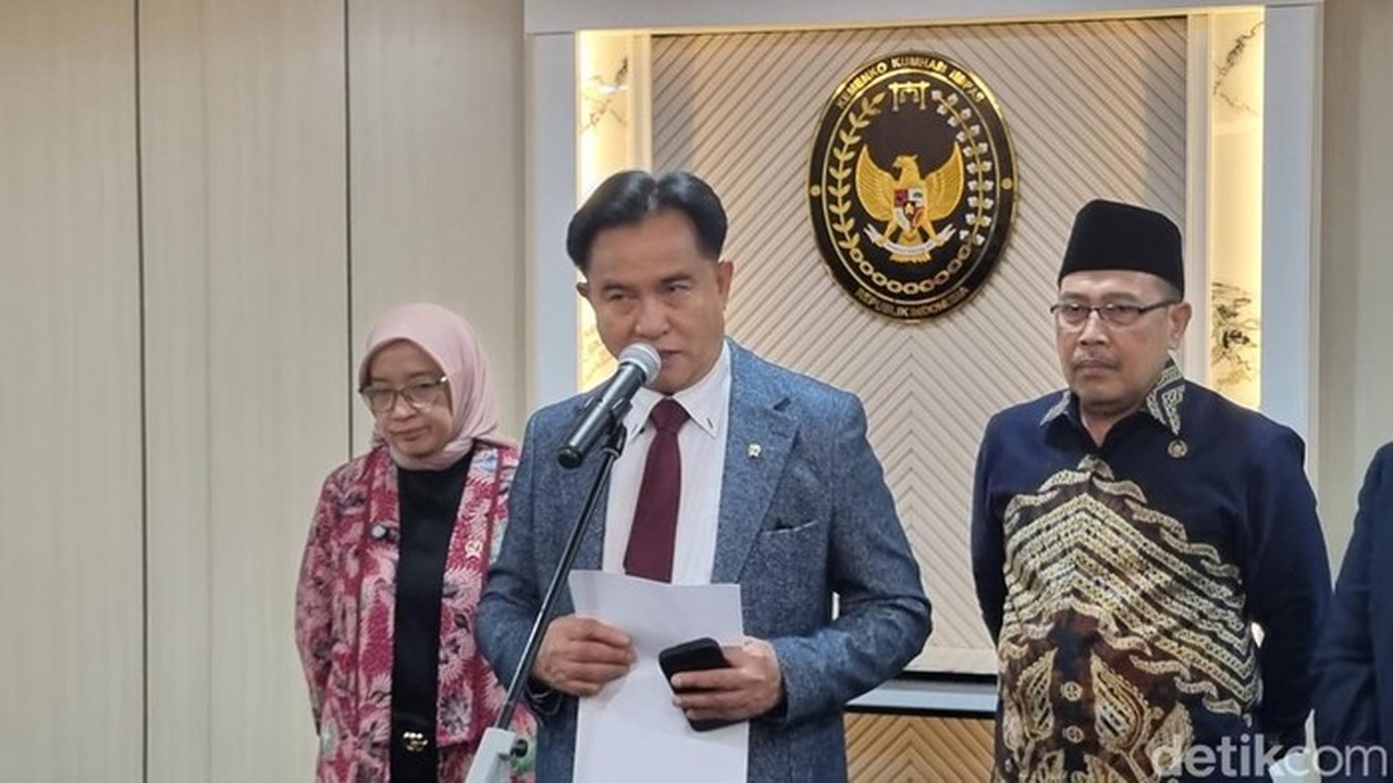 Yusril Ihza Mahendra Teken Pakta Integritas, Ingatkan ASN Bekerja Sungguh-sungguh