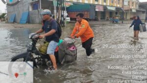 Banjir Landa Kota Serang: 330 Rumah Terendam, Ribuan Jiwa Terdampak