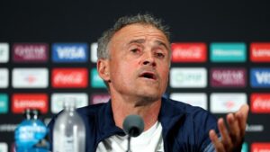 Paris Saint-Germain Terjegal Newcastle, Luis Enrique Akui Beban Ekspektasi Delapan Besar