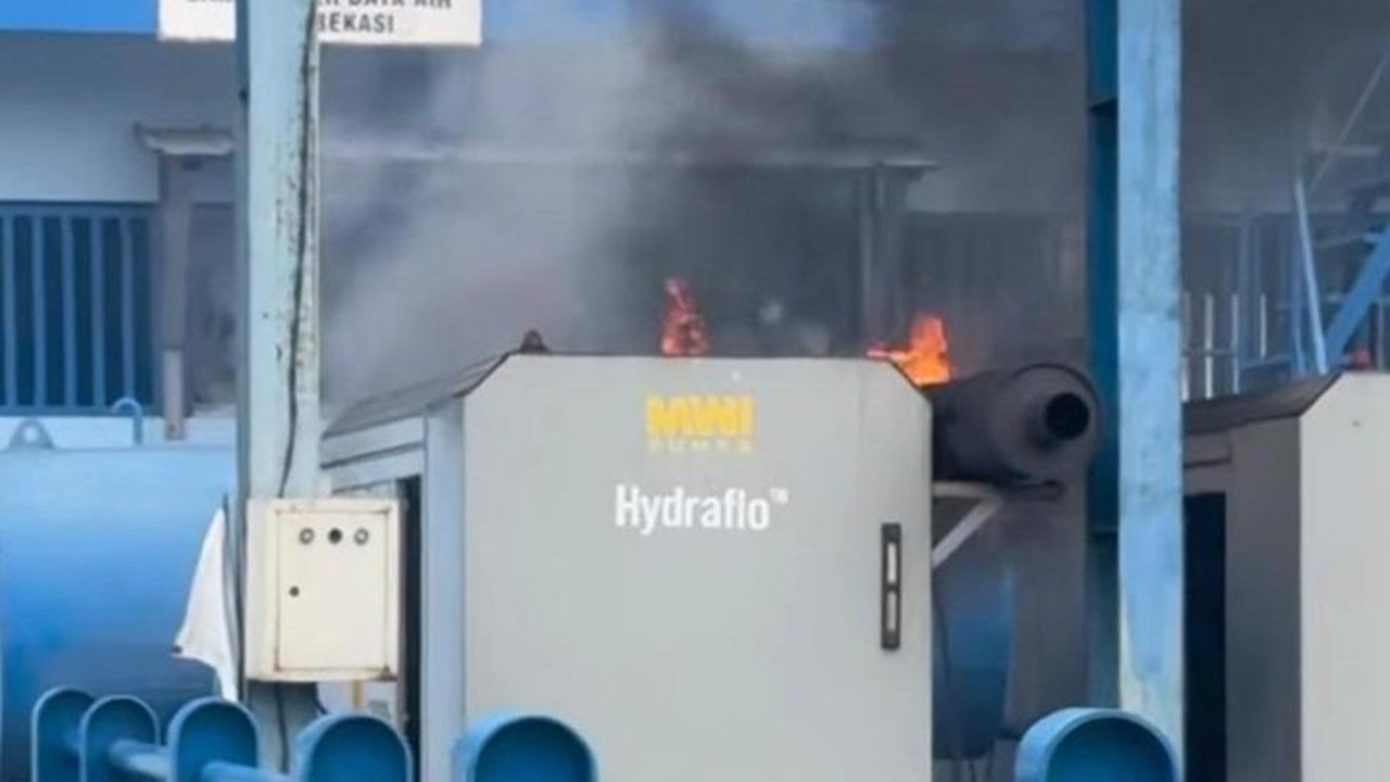 Mesin Pompa Air Bekasi Meledak Saat Banjir, Wali Kota Ungkap Penyebab Beban Air Berlebih Mesin Pompa Air Bekasi Meledak Saat Banjir, Wali Kota Ungkap Penyebab Beban Air Berlebih