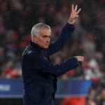 Mourinho Akui Ketegangan Tertinggi Saat Benfica Raih Tiket Playoff 16 Besar Liga Champions