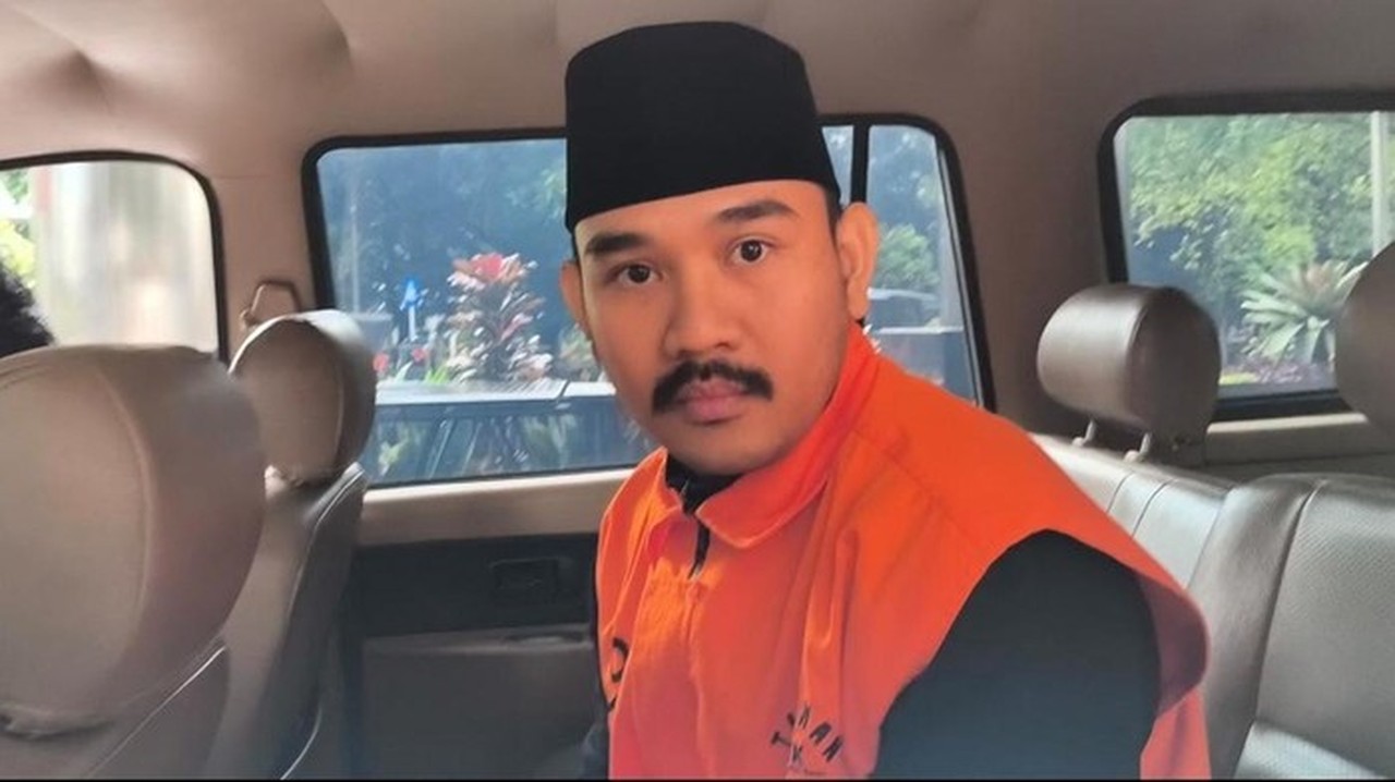 Bupati Bekasi Nonaktif Ade Kuswara Akui Baru 9 Bulan Menjabat, Tak Hafal Anggaran