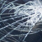 Mobil SUV Ugal-ugalan Seruduk Pemotor di Menteng, Korban Alami Luka Kaki