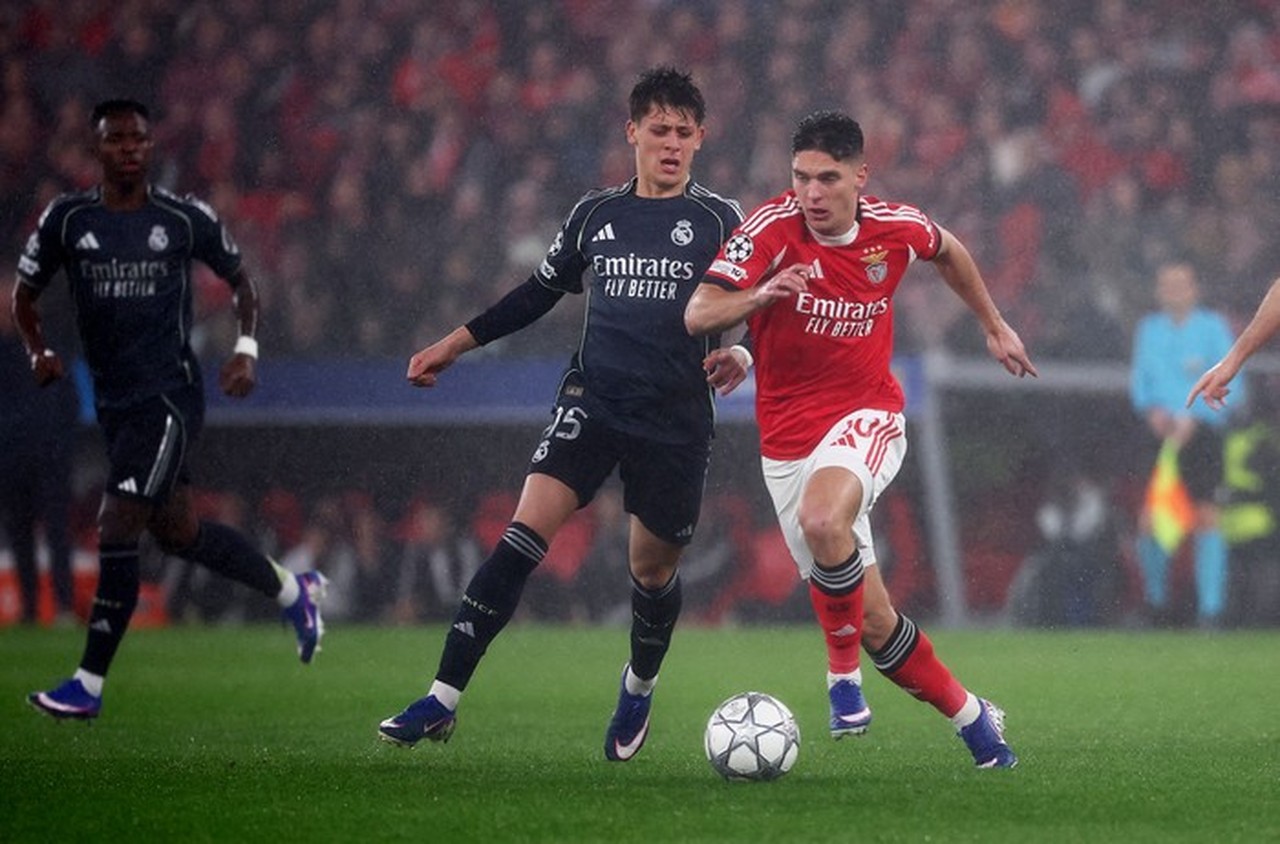 Arda Guler Ikuti Jejak Vinicius Jr, Marah Saat Diganti dalam Laga Real Madrid vs Benfica Arda Guler Ikuti Jejak Vinicius Jr, Marah Saat Diganti dalam Laga Real Madrid vs Benfica