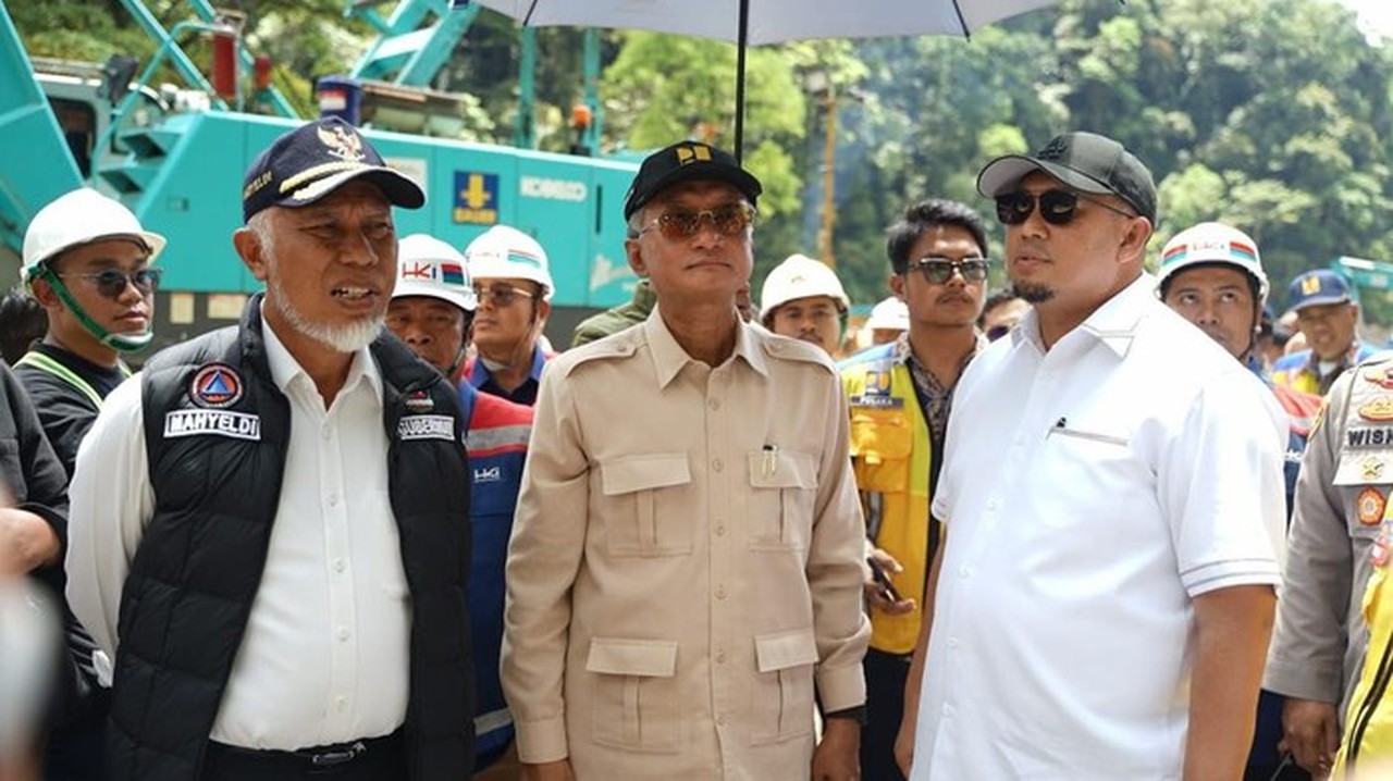 Menteri PU Setujui Pembangunan Jalan Bayang-Alahan Panjang Pakai APBN Menteri PU Setujui Pembangunan Jalan Bayang-Alahan Panjang Pakai APBN