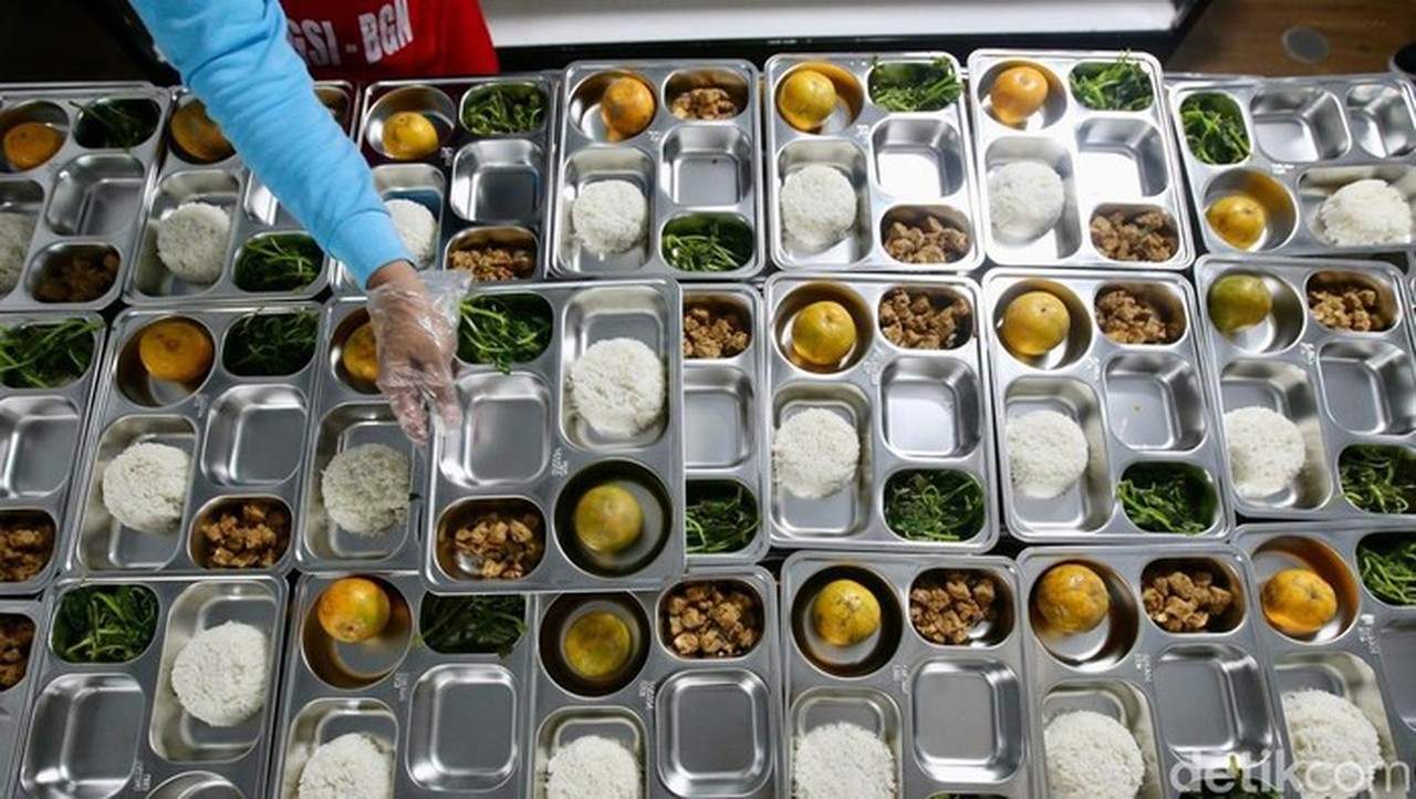 Gugatan ke MK: Anggaran Pendidikan 2026 Dilarang untuk Program Makan Bergizi Gratis
