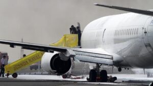 Pesawat Latih Puspenerbal Tergelincir di Juanda, Runway Sempat Ditutup Satu Jam