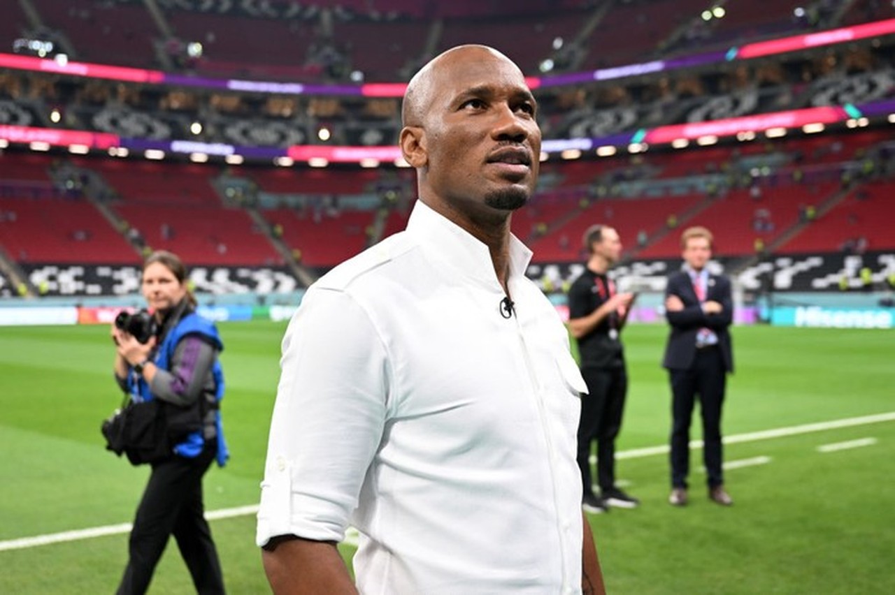 Drogba Menang Taruhan Lawan Henry, Tak Perlu Pakai Jersey Arsenal