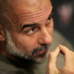 Pep Guardiola Pilu Dukung Palestina: “Kita Telah Meninggalkan Mereka Sendirian”