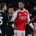 Gabriel Magalhaes Dihujat Netizen Usai Tolak Salaman dengan Harry Maguire