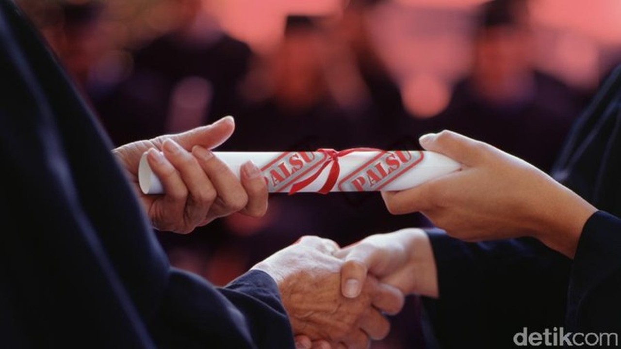 Anggota DPRD Pelalawan Sunardi Jadi Tersangka Kasus Ijazah Palsu Paket C Anggota DPRD Pelalawan Sunardi Jadi Tersangka Kasus Ijazah Palsu Paket C