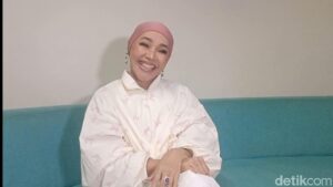 Dewi Gita Ingatkan Wanita Pentingnya Cek Bibit Bebet Bobot Calon Suami