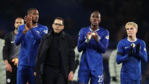 Liam Rosenior Tegaskan Fokus Latih Chelsea, Tak Campuri Urusan Transfer Pemain