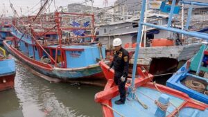 Ditpolairud Polda Metro Pastikan Lalu Lintas Kapal di Muara Angke Terkendali Penuh