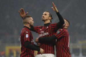 15 Bintang Lapangan Hijau Pernah Bela AC Milan dan Inter Milan, Siapa Saja?