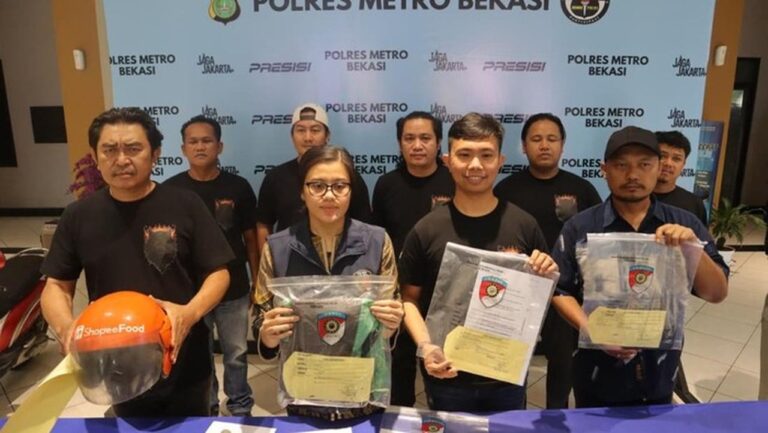 Pria Culik Bocah di Bekasi Gegara Asmara, Ibu Korban: Terima Kasih Polres Metro Bekasi Pria Culik Bocah di Bekasi Gegara Asmara, Ibu Korban: Terima Kasih Polres Metro Bekasi