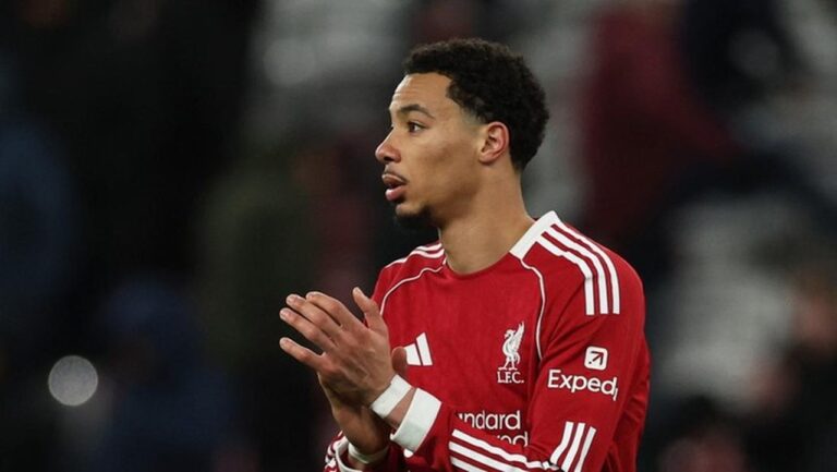 Hugo Ekitike Jadi Magnet Penonton, Liverpool Libas Newcastle 4-1 Hugo Ekitike Jadi Magnet Penonton, Liverpool Libas Newcastle 4-1