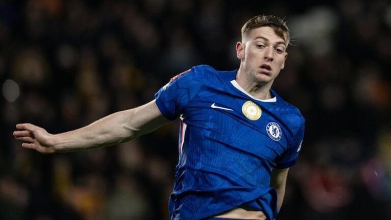 Liam Delap Akui ‘Kebodohan’ Usai Selebrasi Gol yang Gagal ke Gawang Hull City