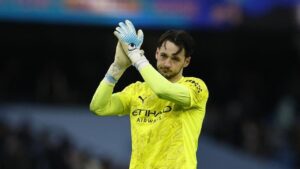 James Trafford Buktikan Kesiapan dengan Penyelamatan Gemilang di Piala FA