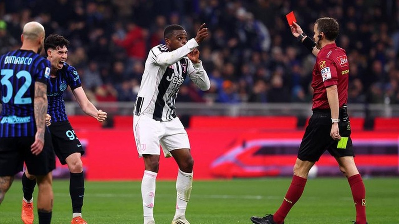 Juventus Protes Keras Kartu Merah Kalulu: “Memalukan!”