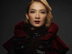 10 Tahun Vakum, Ika Putri Kembali dengan Single “Sadis” Ciptaan Bebi Romeo