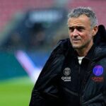Luis Enrique Tegaskan Tak Ada Pemain Lebih Besar dari PSG Pasca Komentar Dembele