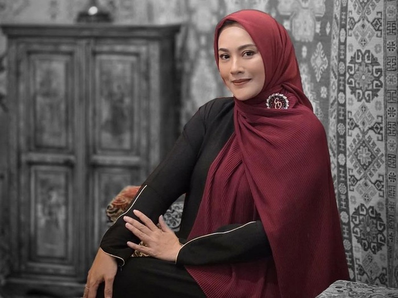 Elma Theana Terpikat Padel: Olahraga Seru yang Menguras Kantong Elma Theana Terpikat Padel: Olahraga Seru yang Menguras Kantong