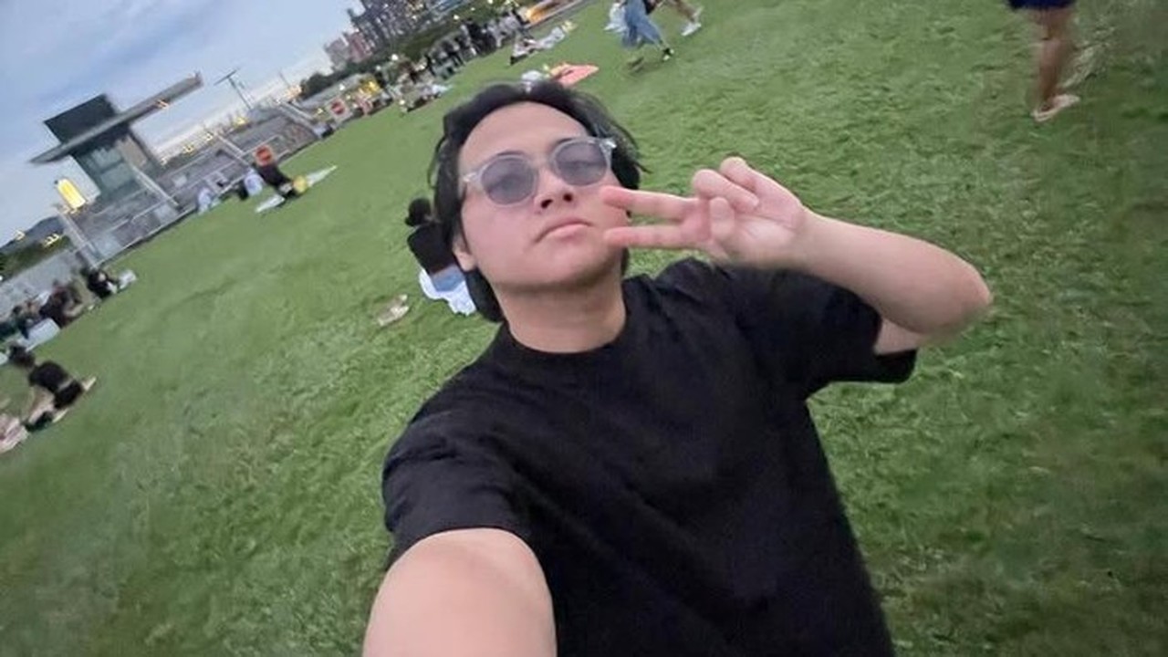 Aldy Maldini Ungkap Rasa Malu dan Dampak Mental Akibat Dugaan Kasus Penipuan Penggemar Aldy Maldini Ungkap Rasa Malu dan Dampak Mental Akibat Dugaan Kasus Penipuan Penggemar