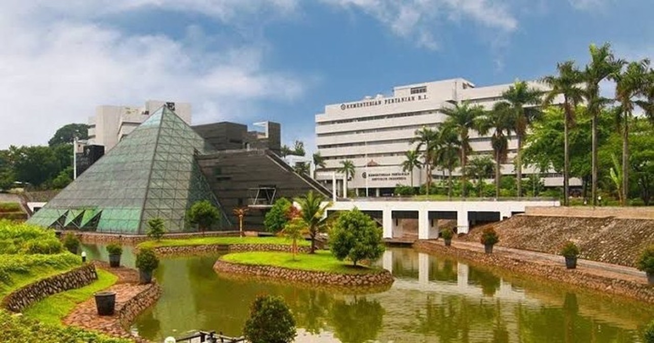 Polda Metro Jaya Ajukan Pencegahan ke Luar Negeri untuk Tersangka Korupsi Kementan Rp 5,9 Miliar Polda Metro Jaya Ajukan Pencegahan ke Luar Negeri untuk Tersangka Korupsi Kementan Rp 5,9 Miliar