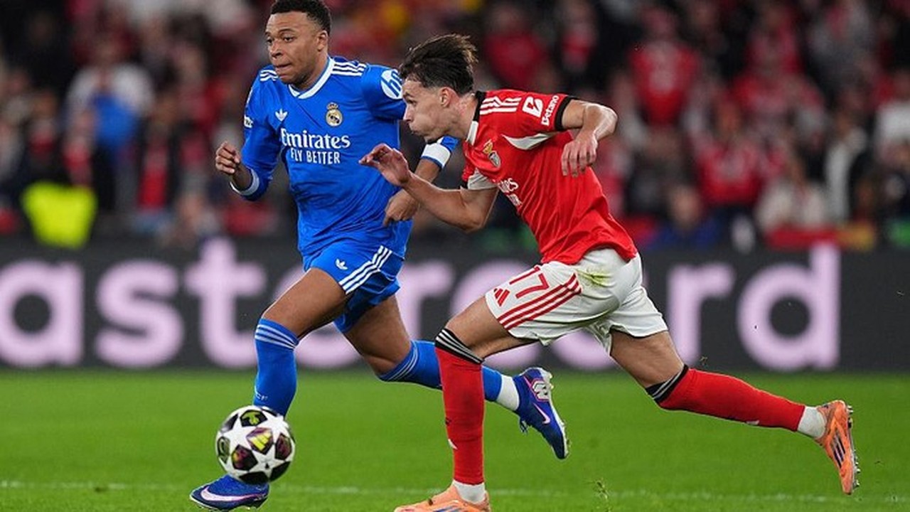 Babak I Benfica vs Madrid: Mbappe Tumpul, Skor Kacamata di Estadio da Luz Babak I Benfica vs Madrid: Mbappe Tumpul, Skor Kacamata di Estadio da Luz