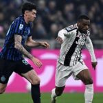 Bastoni Akui Salah Selebrasi Kartu Merah Kalulu, Fans Juventus Ancam Bunuh Istri dan Anaknya