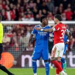 Wasit Angkat Tanda ‘X’, Protokol Anti-Rasisme Aktif Saat Vinicius Jr Lapor Ejekan Monyet