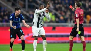 Bastoni Minta Maaf Usai Rayakan Kartu Merah Kalulu, Bek Juventus Enggan Perpanjang Masalah