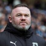 Wayne Rooney Pertanyakan Larangan Selebrasi Gol Usai Vinicius Junior Jadi Korban Rasisme