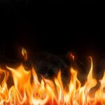 Kebakaran Gudang Tekstil Cipadu Tangsel: 12 Unit Damkar Berjibaku Padamkan Api