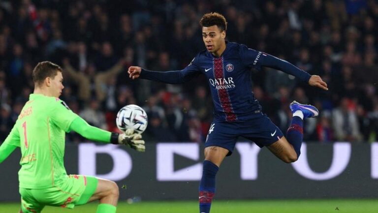 PSG Puncaki Klasemen Liga Prancis Usai Bungkam Metz 3-0 di Parc des Princes