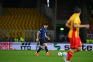 Pelatih Inter Milan Bela Bastoni Usai Dicemooh Fans Lecce: Masalah Sudah Selesai