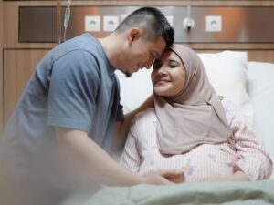 Irwansyah Ucapkan Terima Kasih Tulus untuk Zaskia Sungkar Pasca Melahirkan Anak Ketiga