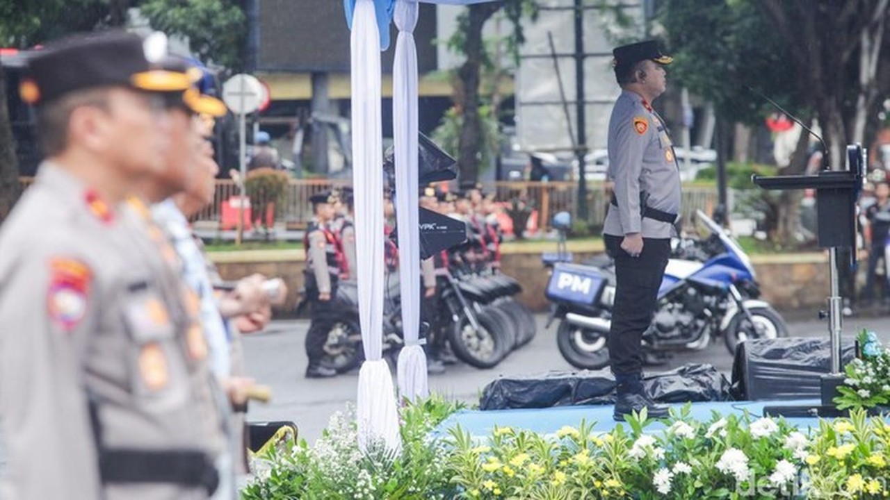 Operasi Keselamatan Jaya 2026: Lawan Arus, Pelat Palsu, dan Pengendara di Bawah Umur Jadi Sasaran Utama Polda Metro Jaya Operasi Keselamatan Jaya 2026: Lawan Arus, Pelat Palsu, dan Pengendara di Bawah Umur Jadi Sasaran Utama Polda Metro Jaya