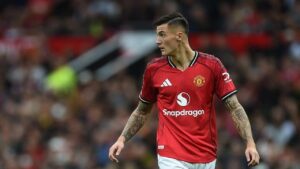 Benjamin Sesko Puji Michael Carrick: Manchester United Lebih Kreatif dan Menikmati Permainan