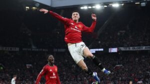 Benjamin Sesko Cetak Gol Kemenangan Dramatis, Man Utd Raih Apresiasi Penuh di Old Trafford