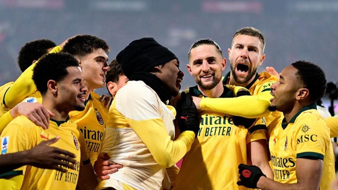 AC Milan Gasak Bologna 3-0, Kokoh di Peringkat Kedua Klasemen Serie A