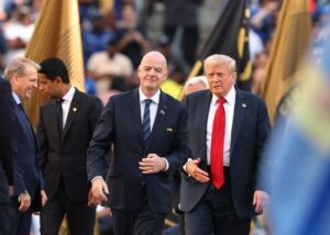 Presiden FIFA Bela Donald Trump Terkait Kontroversi Penghargaan Perdamaian