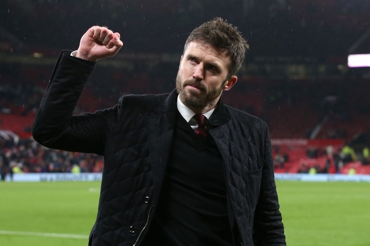 Manchester United Tak Jamin Pertahankan Michael Carrick Meski Capai Target Empat Besar