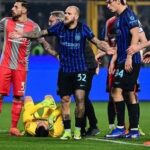 Insiden Flare Kena Audero, Inter Milan Didenda Rp 990 Juta dan Laga Tandang Tanpa Penonton