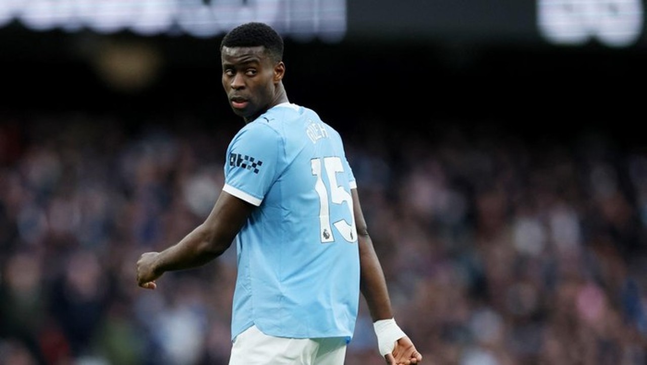 Pep Guardiola Desak Carabao Cup Ubah Aturan Demi Marc Guehi Bisa Main di Final