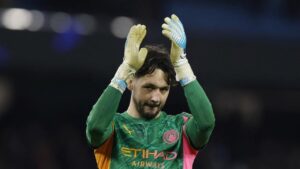 Pep Guardiola Pastikan James Trafford Jadi Kiper Utama City di Final Carabao Cup