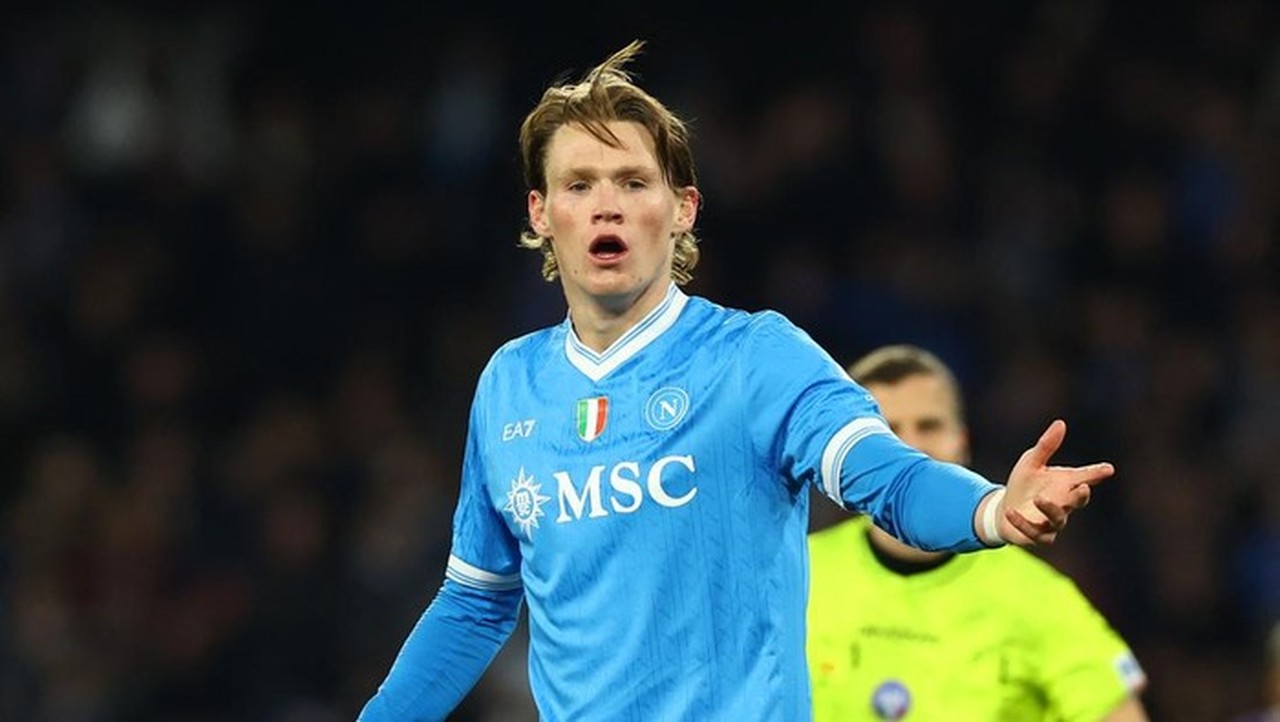 Scott McTominay: Mesin Napoli yang Tak Pernah Lelah, Catat 2.801 Menit Bermain